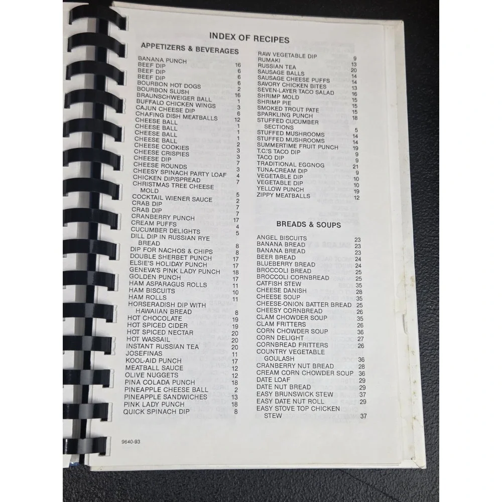 Alltel Carolina Employees Favorite Recipes Cookbook 1993‎